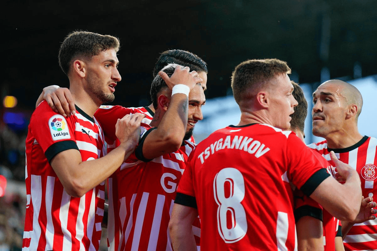 开云体育-奥萨苏纳防守稳固，成为本赛季黑马球队