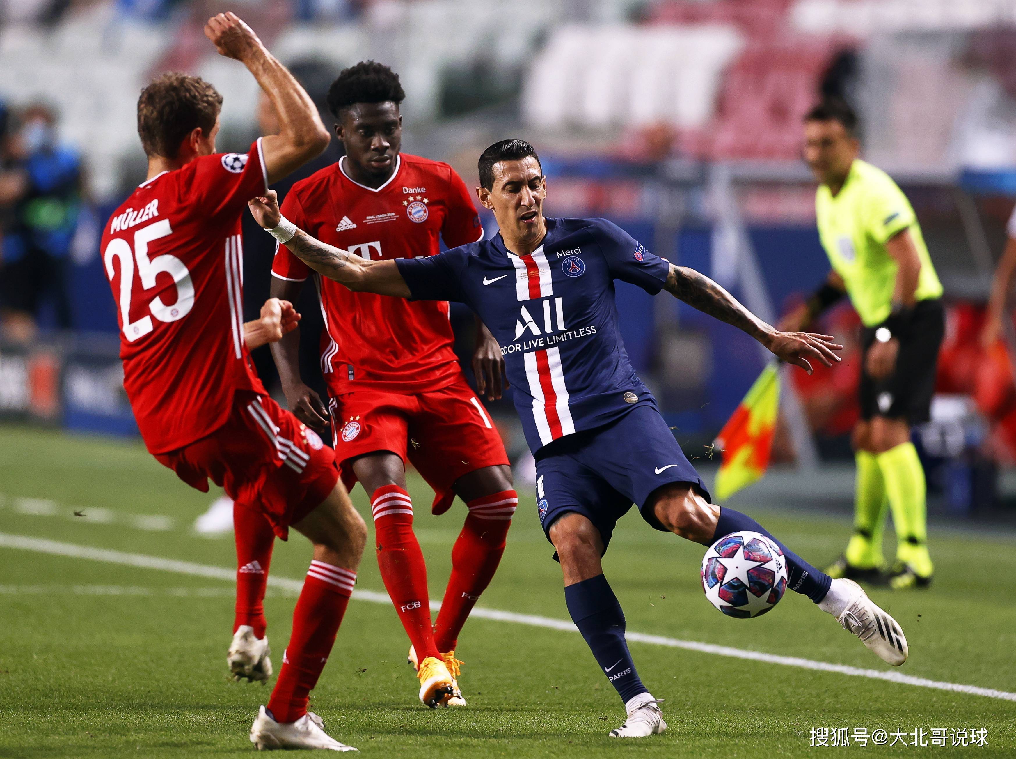 拜仁慕尼黑在德甲比赛中获得重要胜利,继续领跑的简单介绍 拜仁慕尼黑在德甲比赛中获得重要胜利,继续领跑的简单介绍