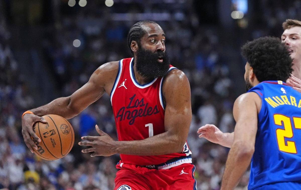 开云体育中国-火箭全队出演动画片，哈登惊呼好笑