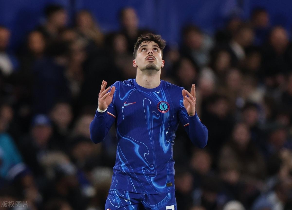 开云平台-曼城客场擒获胜果，切尔西惨失领先