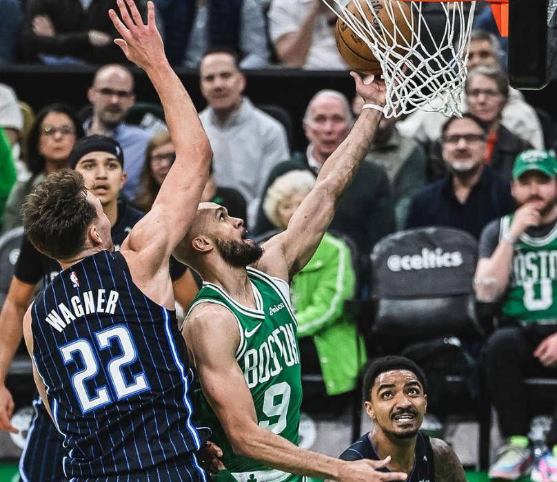 开云平台-关于今晚焦点：凯尔特人失利，表现神勇的信息