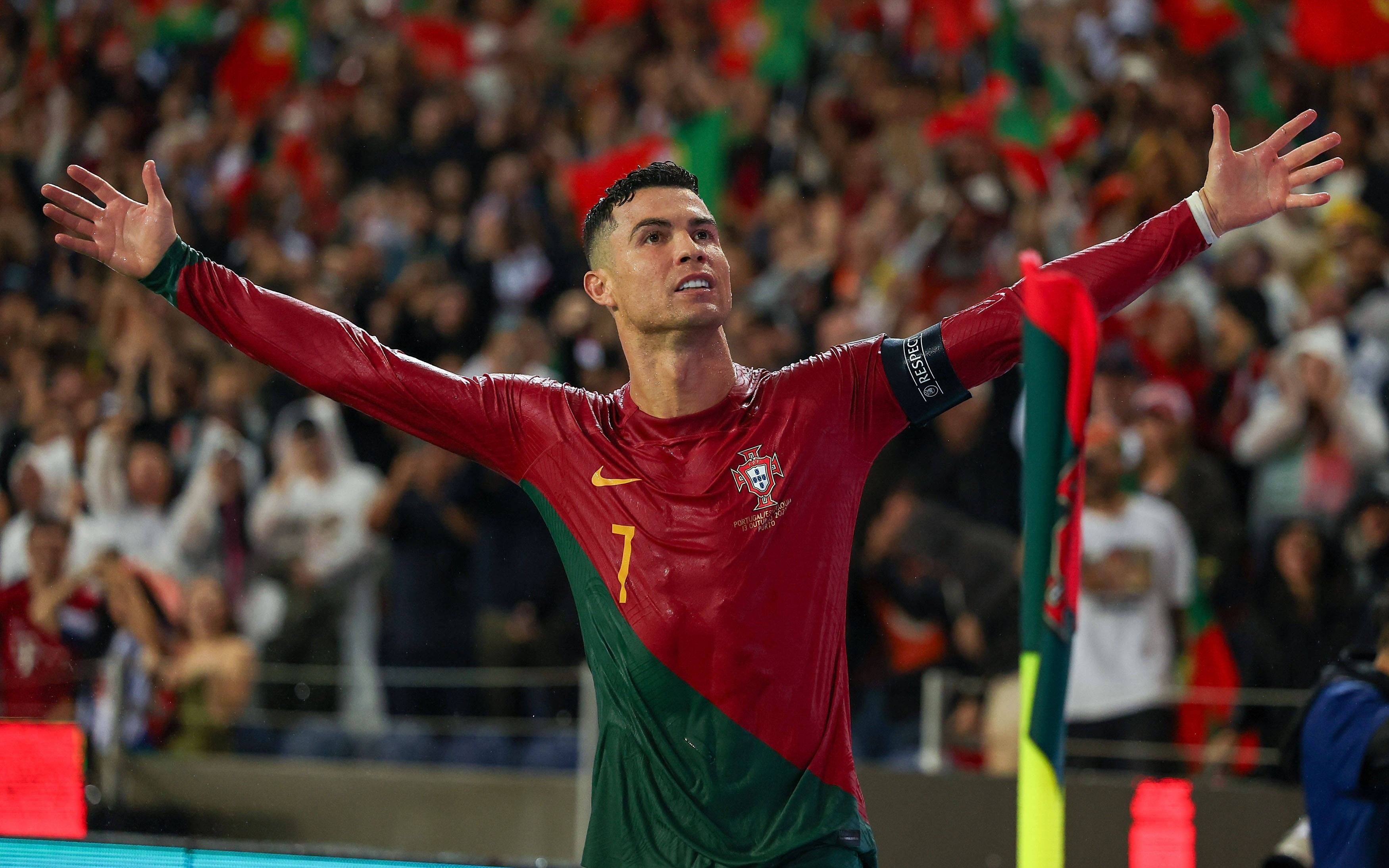 拜仁轻取AC米兰,C罗逆转建功欧冠 拜仁轻取AC米兰,C罗逆转建功欧冠