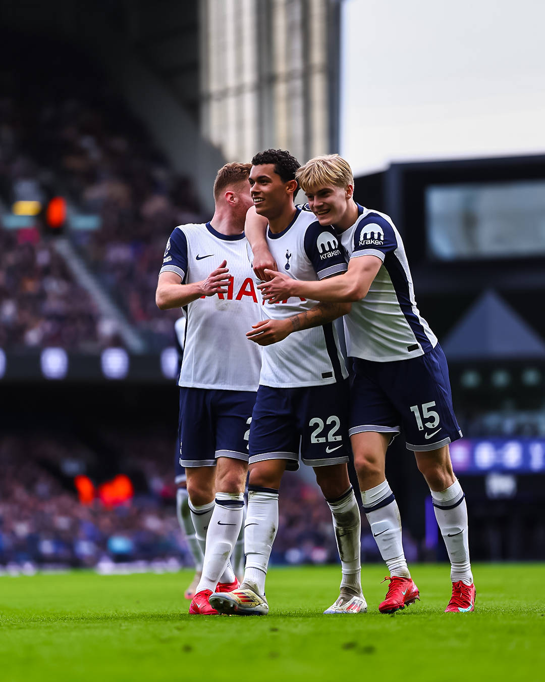 关于热刺力克葡萄牙,孙兴慜补时绝平德甲的信息 关于热刺力克葡萄牙,孙兴慜补时绝平德甲的信息