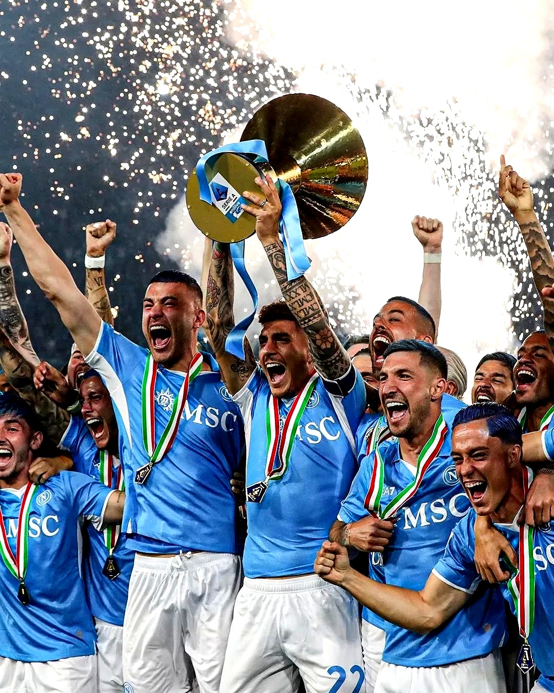 开云体育在线-那不勒斯逆袭绝杀，豪取胜利保持领跑地位的简单介绍