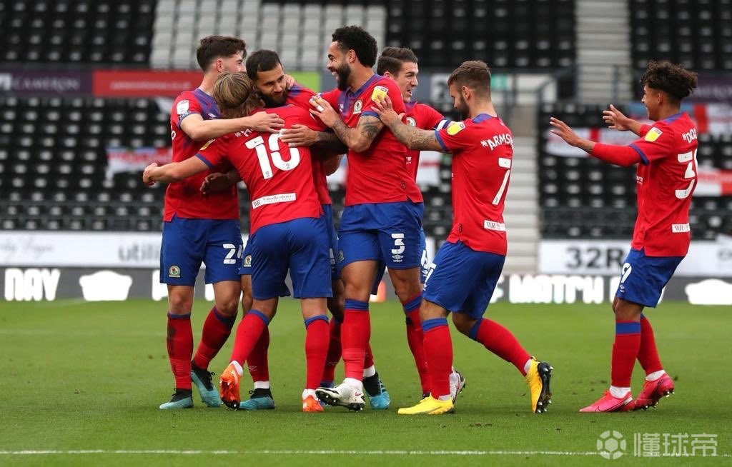 包含布里斯托尔城战胜对手,连斩两连胜士气愈发旺盛的词条 包含布里斯托尔城战胜对手,连斩两连胜士气愈发旺盛的词条