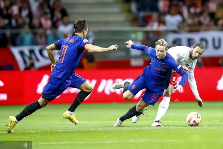 开云体育-波兰翻盘中国，德容惊艳世界的简单介绍