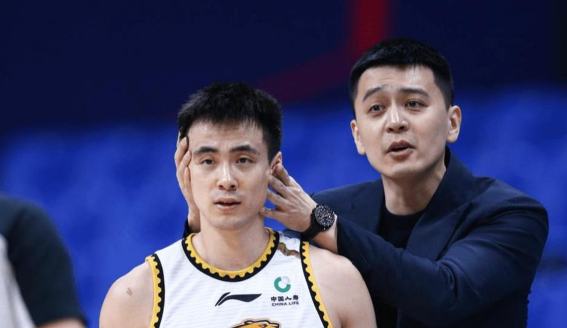 英格兰队翻盘中国队,张继科状态火热 英格兰队翻盘中国队,张继科状态火热