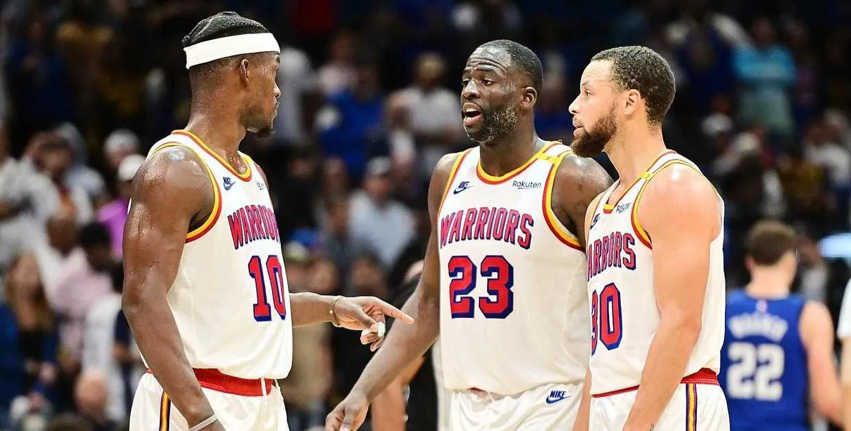 开云APP-76人轻取新疆队，布克统治全场