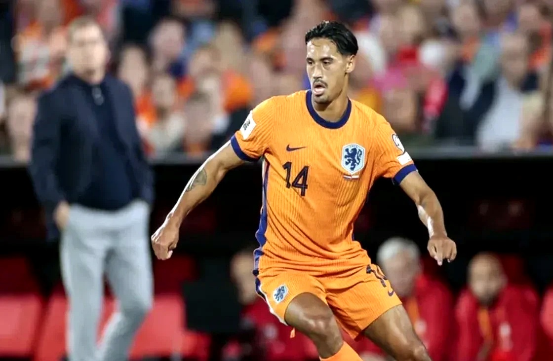 AC米兰翻盘曼城,法比尼奥高光表现 AC米兰翻盘曼城,法比尼奥高光表现