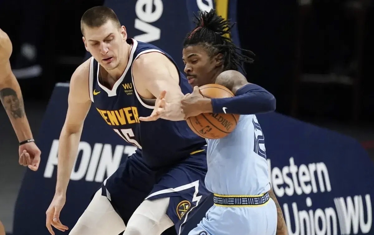 火箭险胜掘金,莫兰特统治全场 火箭险胜掘金,莫兰特统治全场