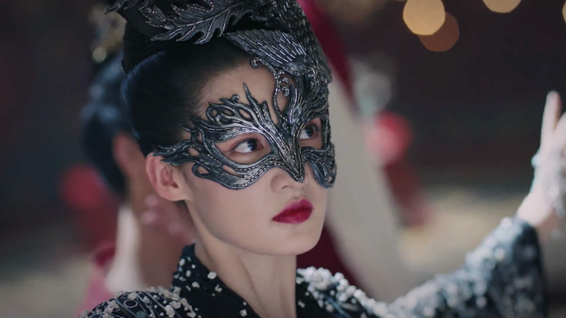 冰山之下,当老鹰展翅时,切特凿穿了自己的黑夜