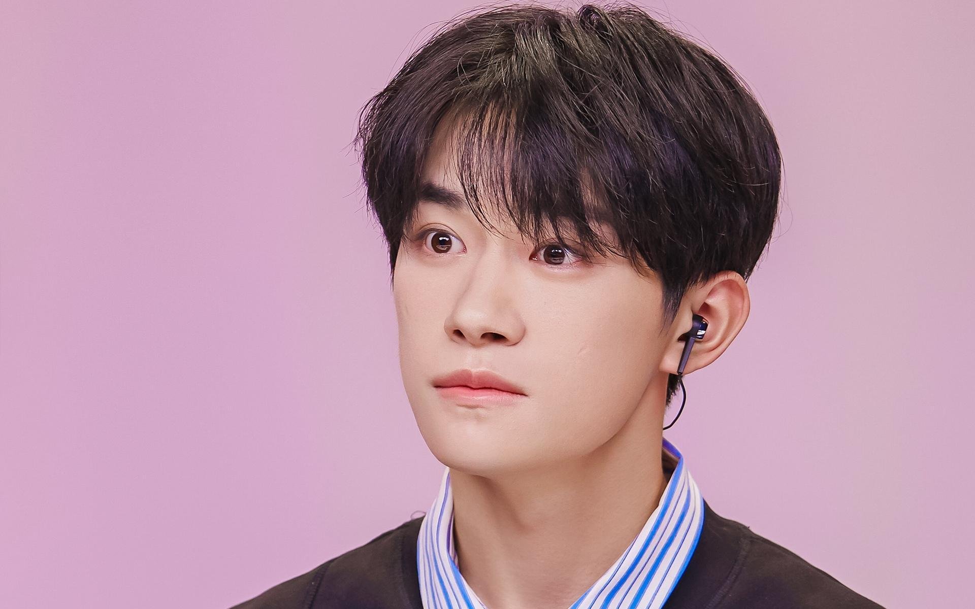 绿茵双星闪耀，巴尔韦德爆发定乾坤，乌克兰客场带走澳大利亚胜利