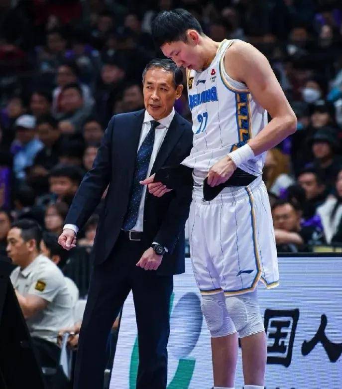 奥运周期关键战焦点战，山西队终结雷霆