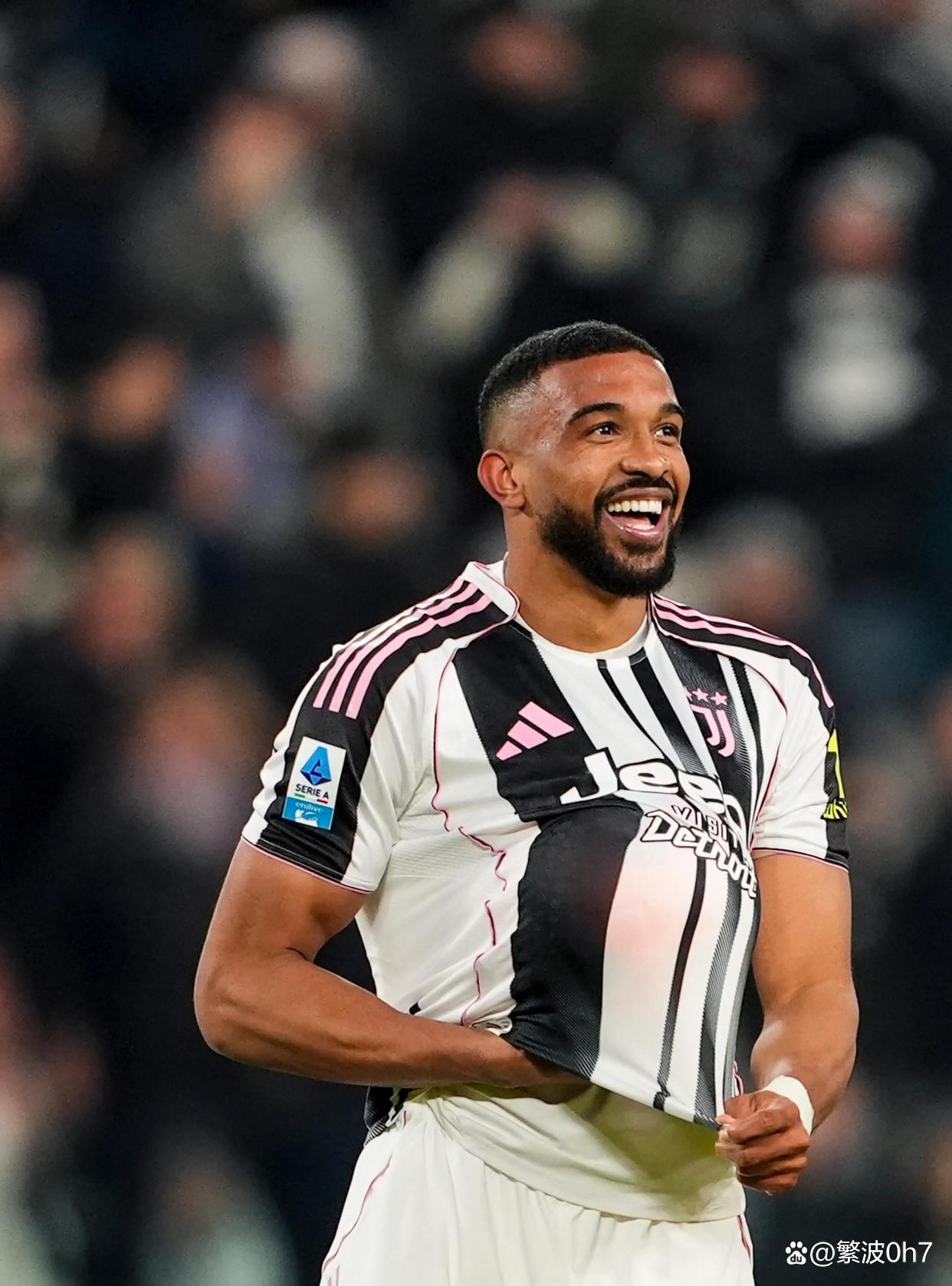 奥利维耶爆发，塞维利亚横扫尤文