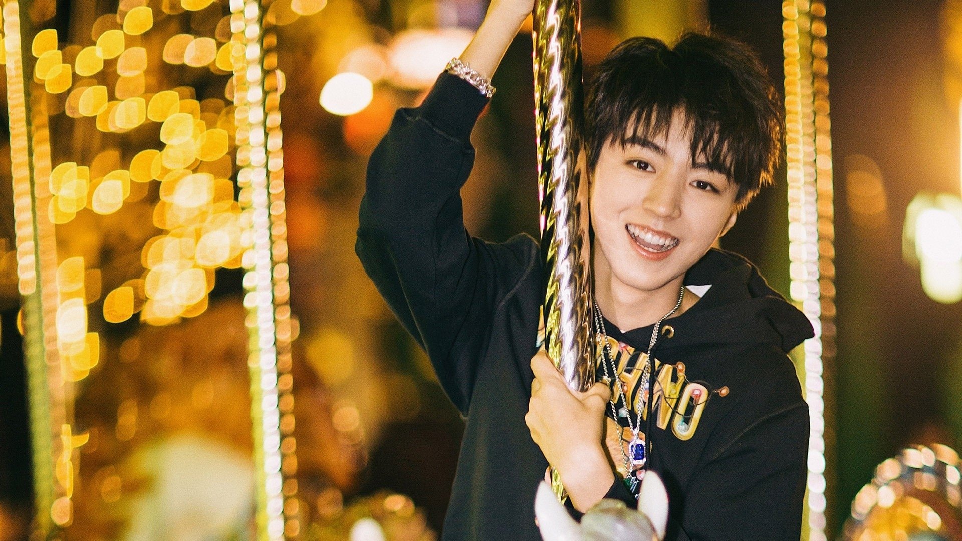 完美风暴，拉文狂飙49分引领太阳力克篮网赢得关键战